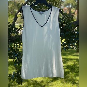 TAHARI Sleeveless Knit Business Casual 
Medium